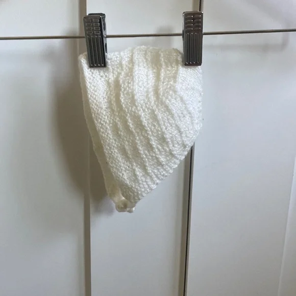 Vintage Knit Baby Bonnet - Picture 1 of 6